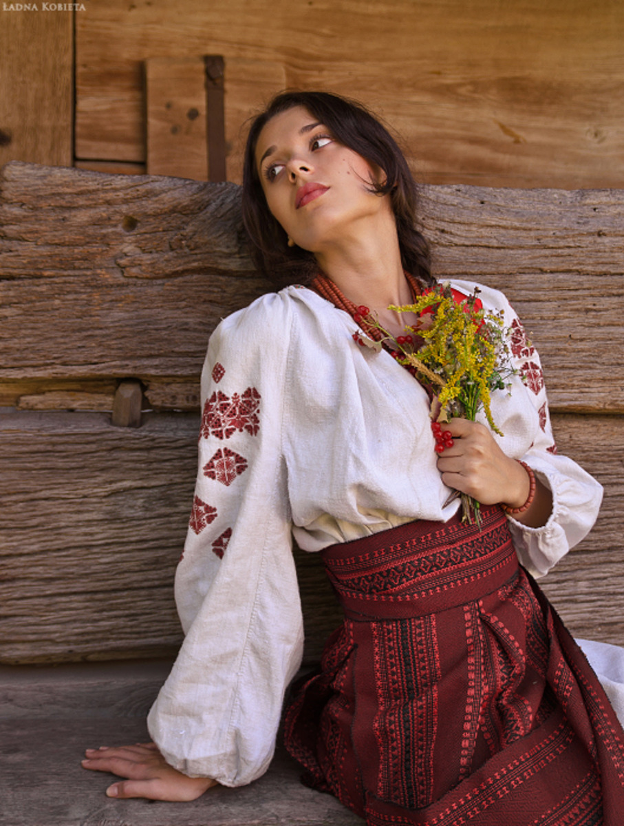 Girls in Slavic costumes in Petaling Jaya