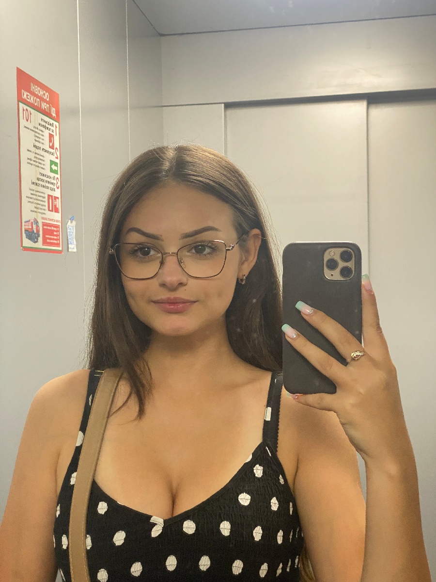 Sexy model Stacy in Petaling Jaya